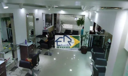 Sobrado à venda, 196 m² por R$ 650.000,00 - Vila Amorim - Suzano/SP