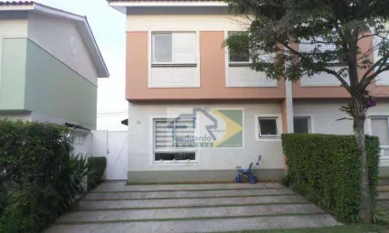 Sobrado 3 dorm c/área gourmet à venda, 113m² por R$ 990.000 - Jardim Carlos Cooper - Suzano/SP