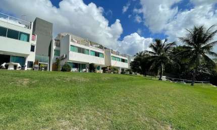 Cobertura Duplex nascente com 4   quartos e 2 suítes de frente para o Rio Joanes.