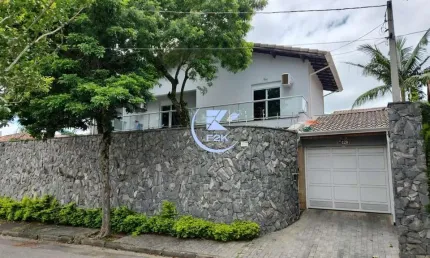 Sobrado à venda Vila Oliveira, Mogi das Cruzes 240m?, 3 dormitórios( sendo os 3
