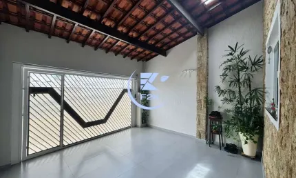 Casa com 3 quartos à venda na Rua Doutor José Oswaldo Cruz, 09, Vila Lavínia, Mogi das Cruzes