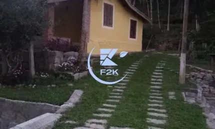 Chácara à venda Taiaçupeba, dormitórios, 1 banheiro, 2 lavabos. Aceita Financiam