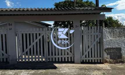Terreno com 4 casas à venda  Arujá 350m², 2 quartos, 1 banheiro e 2 vagas de gar