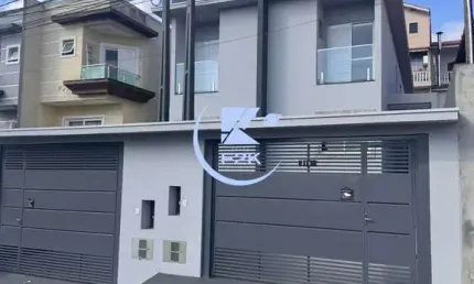 Sobrado à venda Arujamerica 112m², 3 dormitórios(sendo 1 suíte), lavabo e 2 vaga