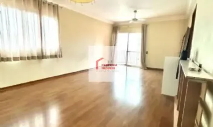 Apartamento a venda com 3 dormitórios na região do Tatuapé / SP.