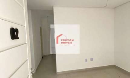 Apartamento com 2 dormitórios á venda no bairro Jardim Brasilia / SP.