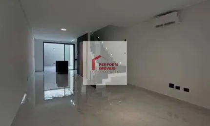 Imóvel à venda na Vila Carrão: Casa com 3 quartos, 3 suítes e 2 vagas de garagem em São Paulo-SP