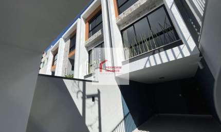 Imperdível oportunidade: Casa à venda em São Paulo-SP, Bairro Cidade Patriarca! 3 quartos, 3 suítes, 1 sala, 3 banheiros, 2 vagas, 139m².