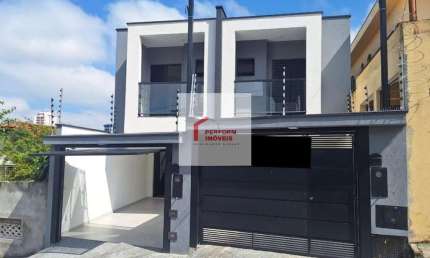 Casa à venda na Penha de França, São Paulo-SP: 3 quartos, 1 suíte, 1 sala, 2 banheiros, 2 vagas, 106m²!