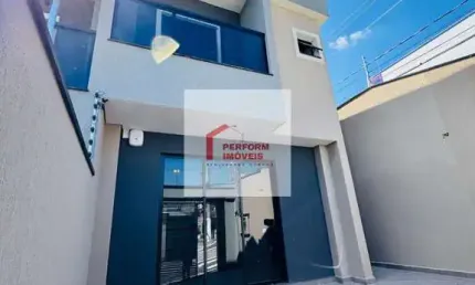 Imperdível oportunidade! Casa à venda em Itaquera, São Paulo-SP: 2 quartos, 2 suítes, 2 banheiros, 2 vagas, 85m².