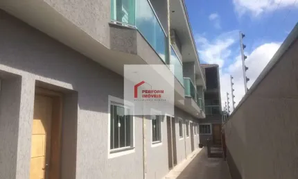 Casa à venda em são paulo-sp, bairro itaquera  2 quartos, sala, banheiro, 2 vagas de garagem  75,00m² de área.