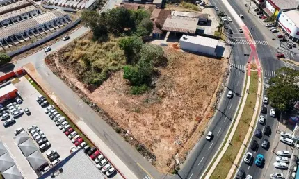 Área disponível para locação, 2.864m² - R$24.500/mensais com excelente localização no Setor Vila Rosa em Goiânia