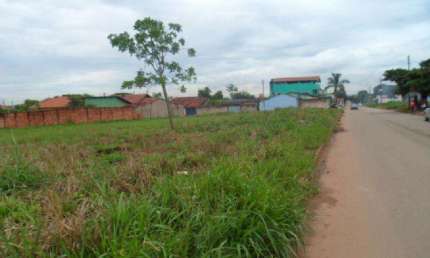 Área de 1900 m² disponível para alugar por R$ 2.000 mensais no Setor Independência - Aparecida de Goiânia/GO