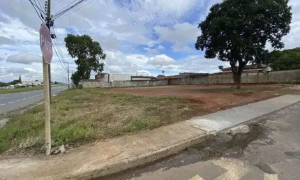 Área de 1200 m² para alugar por R$ 3.500/mensais no Setor Mansões Paraíso - Aparecida de Goiânia