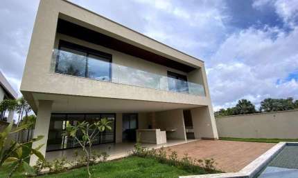 Sobrado com 04 suítes à venda, de 480m², R$ 6.250.000 no Alphaville Flamboyant Residencial Cruzeiro do Sul em Goiânia/GO