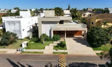 Sobrado de 601,00m² com 05 suítes à venda por R$ 7.100.000 no Alphaville Flamboyant - Goiânia/GO