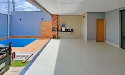 Casa com 03 quartos à venda, 160 m² por R$ 750.000 - Jardim Brasil - Goiânia/GO