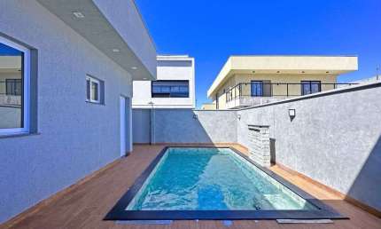 Casa de 212 m² com 04 suítes à venda por R$ 1.890.000 no Portal do Sol Green - Goiânia/GO