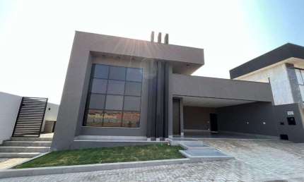 Casa com 04 quartos (02 suítes) à venda, 215 m² por R$ 1.800.000 no Condomínio Del Fiore - Caldas Novas/GO