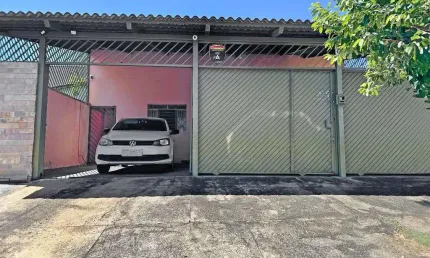 Casas totalizando 303 m² com 03 e 02 quartos à venda por R$ 600.000 no Jardim América - Goiânia/GO