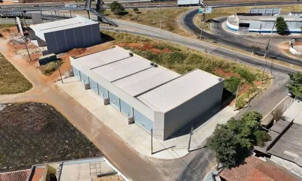 Galpão próximo a BR-153 e ao Terminal Araguaia para locação, de 240m² por R$ 5.000/mês no Setor Araguaia em Aparecida de Goiânia/GO