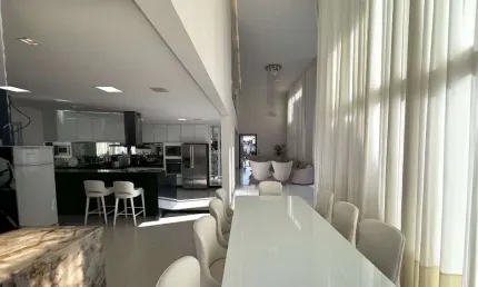 Sobrado de 290 m² com 04 quartos à venda por R$ 3.500.000 - Jardins Madri - Goiânia/GO