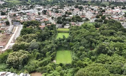 Chácara à venda de 9700 m² por R$ 4.000.000 na Vila Maria Luiza - Goiânia/GO