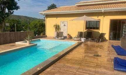 Chácara de 2.152 m² com 05 quartos à venda por R$ 1.950.000 no Águas da Serra - Hidrolândia/GO