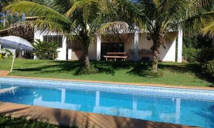 Chácara de 1925 m² com 03 suítes à venda por R$ 1.500.000 em Hidrolândia/GO