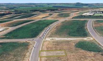 Lote de 299 m² à venda por R$ 389.636 no Solaris Laguna - Senador Canedo/GO