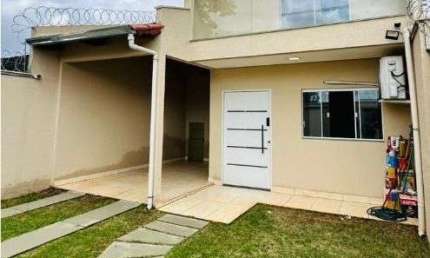 Sobrado de 131 m² com 03 quartos à venda por R$ 575.000 no Jardim Maria Inez - Aparecida de Goiânia/GO