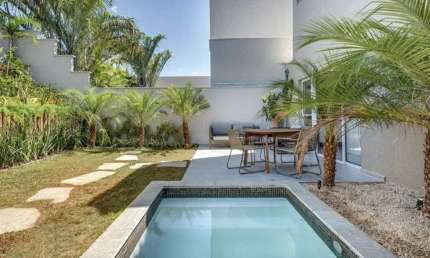 Sobrado de 150 m² com 04 quartos à venda por R$ 1.082.139 no Jardins Berlim - Senador Canedo/GO