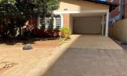 Casa de 204 m² com 03 suítes à venda por R$ 2.500.000 no Setor Marista - Goiânia