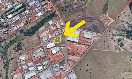 Área de 9547 m² para alugar por R$ 25.000/mensais no Parque Industrial de Aparecida de Goiânia - Aparecida de Goiânia/GO