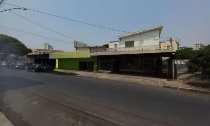 Sobrado de 720 m² à venda por R$ 2.250.000 no Setor Central - Goiânia/GO