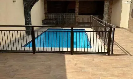 Sobrado de 220 m² com 03 suítes à venda por R$ 850.000 no Jardim Planalto - Goiânia