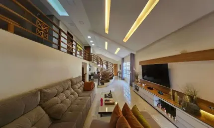 Sobrado de 330 m² com 04 suítes à venda por R$ 1.780.000 no Jardim América - Goiânia