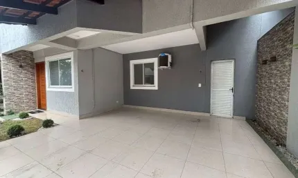 Sobrado com 03 quartos à venda, 137 m² por R$ 699.000 - Jardim América - Goiânia/GO
