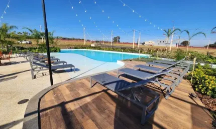 Área de 325 m² à venda por R$ 395.000 no Condomínio Solaris Laguna - Senador Canedo