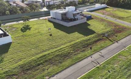 Lote de 704 m² à venda por R$ 1.930.400 no Plateau D'or Privilege - Goiânia