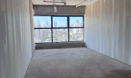 Sala comercial de 37 m² para alugar por R$ 4.700/mensais no Setor Marista - Goiânia