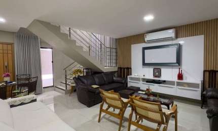 Sobrado de 200 m² com 04 suítes à venda por R$ 1.550.000 no Jardim Atlântico - Goiânia