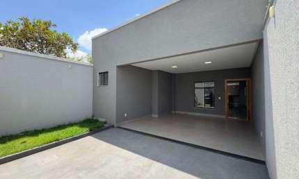 Casa de 155 m² com 03 suítes à venda por R$ 750.000 no Jardim Atlântico - Goiânia