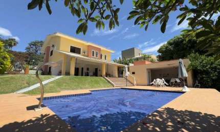 Sobrado de 370 m² com 05 quartos à venda por R$ 3.200.000 no Residencial Aldeia do Vale - Goiânia