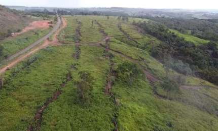 Área de 22103 m² à venda por R$ 1.500.000 na Área Rural de Senador Canedo - Senador Canedo