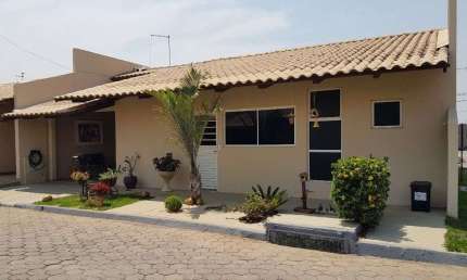 Casa de 82 m² com 03 quartos à venda por R$ 430.000 na Chácaras São Pedro - Aparecida de Goiânia
