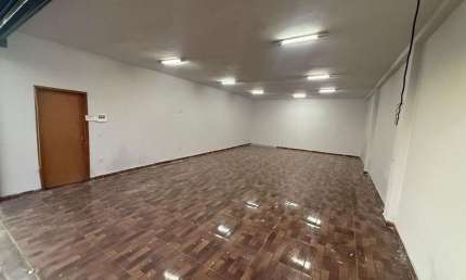 Sala Comercial de 70 m² para alugar por R$ 2.200/mensais no Parque Trindade - Aparecida de Goiânia