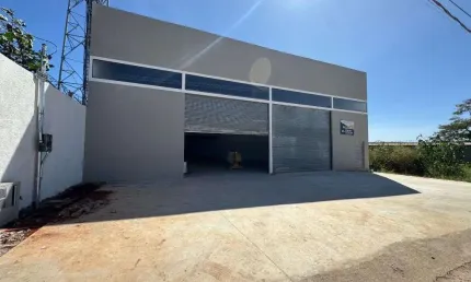 Galpão Comercial de 397 m² para alugar por R$ 18.000/mensais no Residencial Recanto dos Buritis - Goiânia