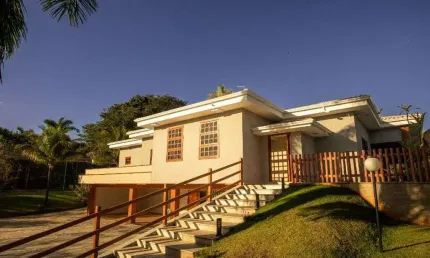 Chácara de 5000 m²com 4 dormitórios para alugar por R$ 25.000/mês - Condomínio Alta Vista - Senador Canedo