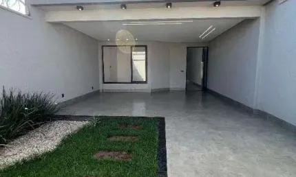 Casa de 151 m² com 03 quartos à venda por R$ 1.100,000,00 no Jardim Presidente - Goiânia